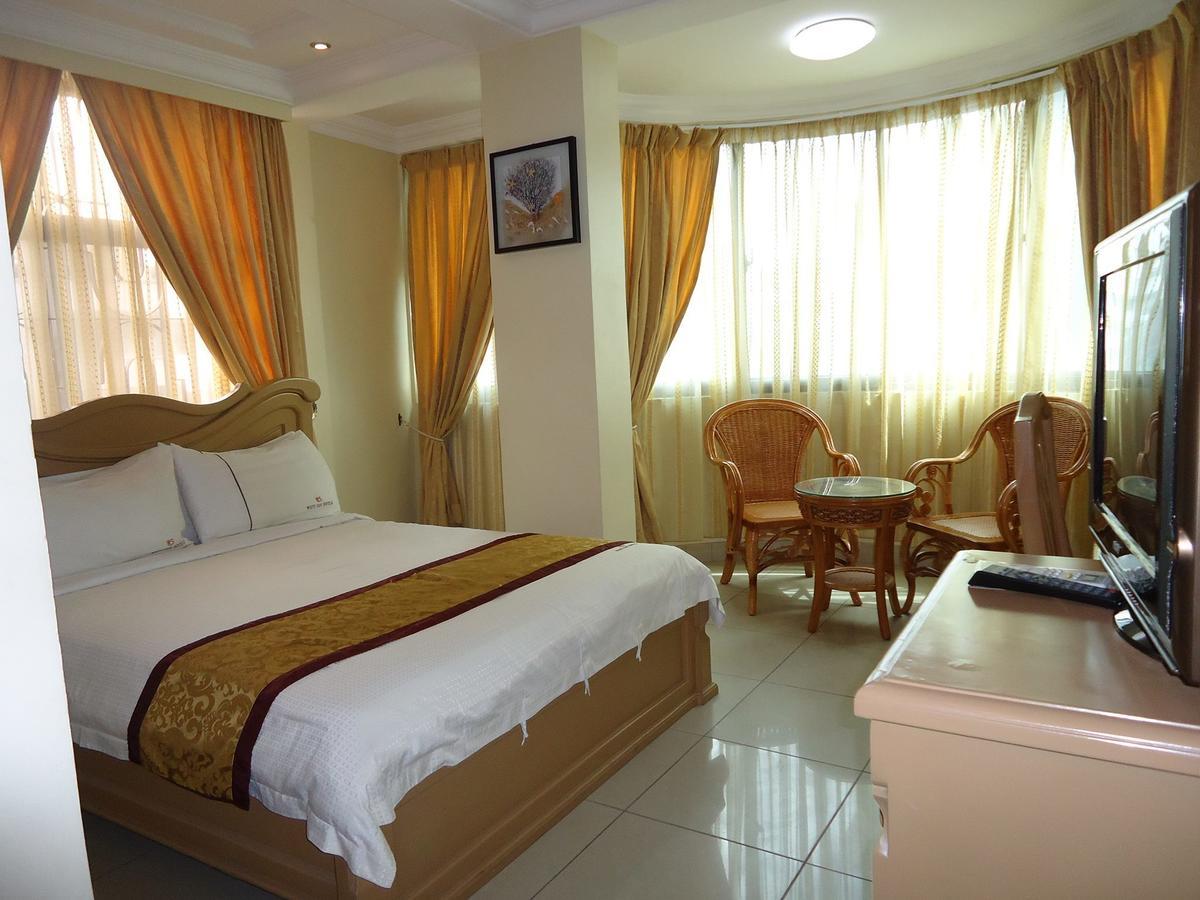 Rising Sun Hotel Дар ес Саалам Екстериор снимка